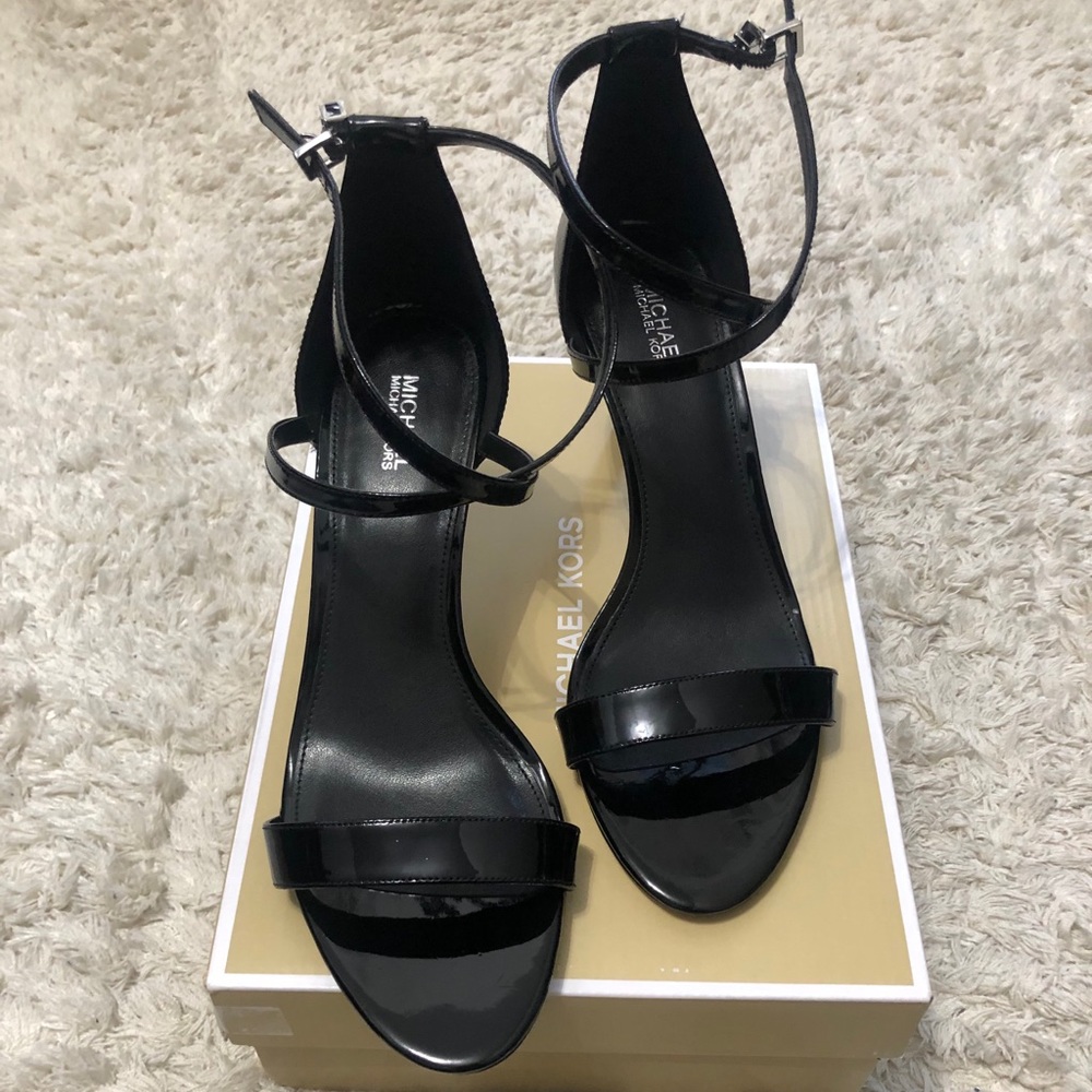 Michael Kors Ava Strappy Sandal Size 10 — Worn Once